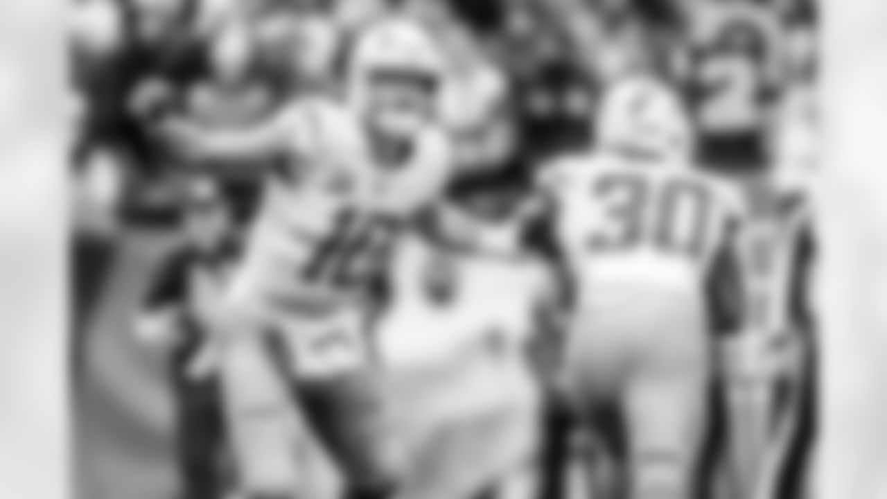 Take a look back at the Chargers Week 17 matchup with the Patriots in monochrome!