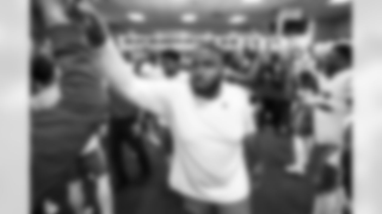 DT Jamaree Caldwell (99)