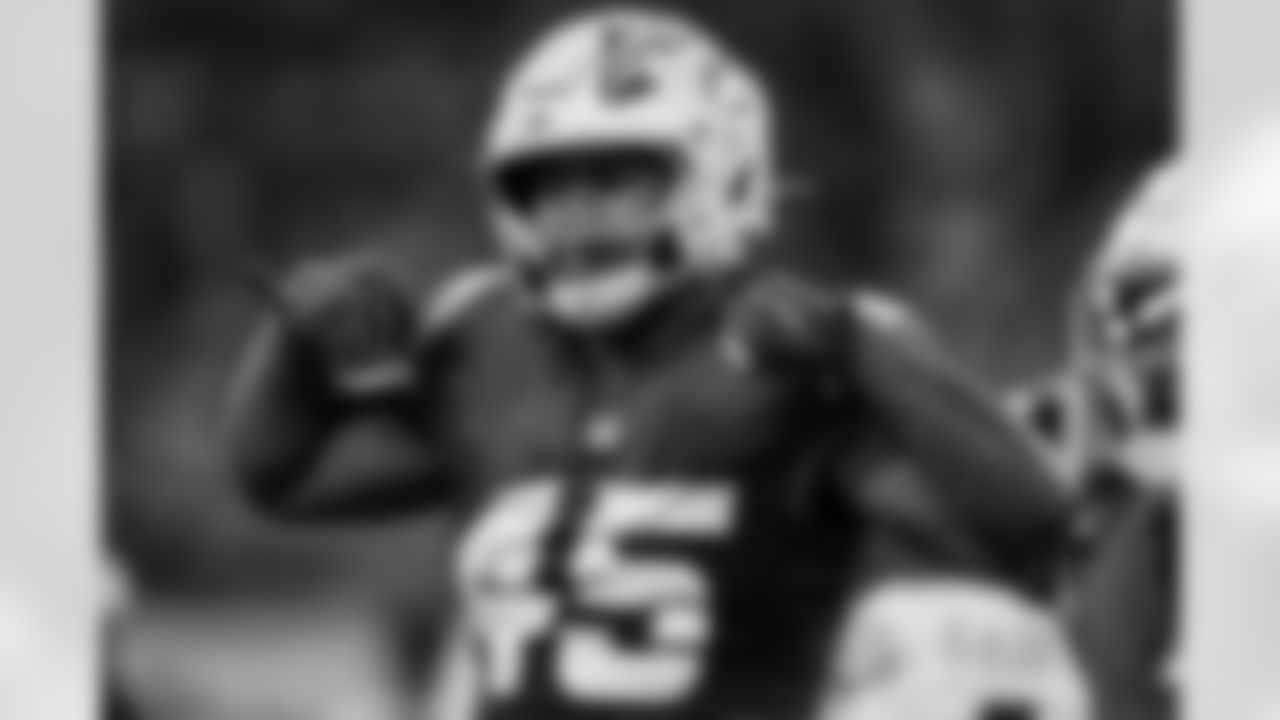 Take a look back at the best photos of the Chargers best celebrations of the 2025 season.