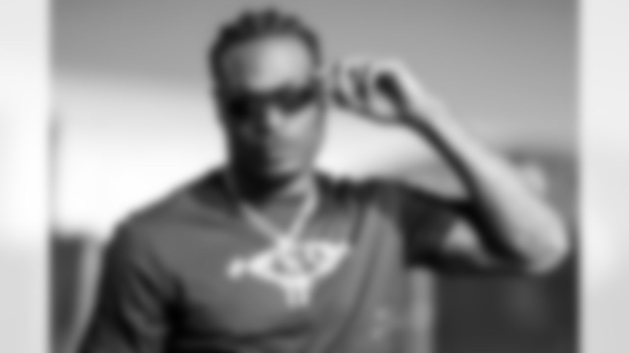 S Derwin James Jr. (3)