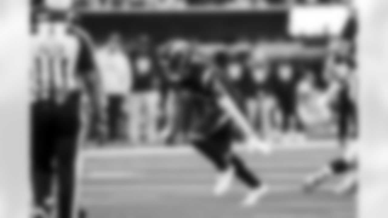 S Derwin James Jr. (3)