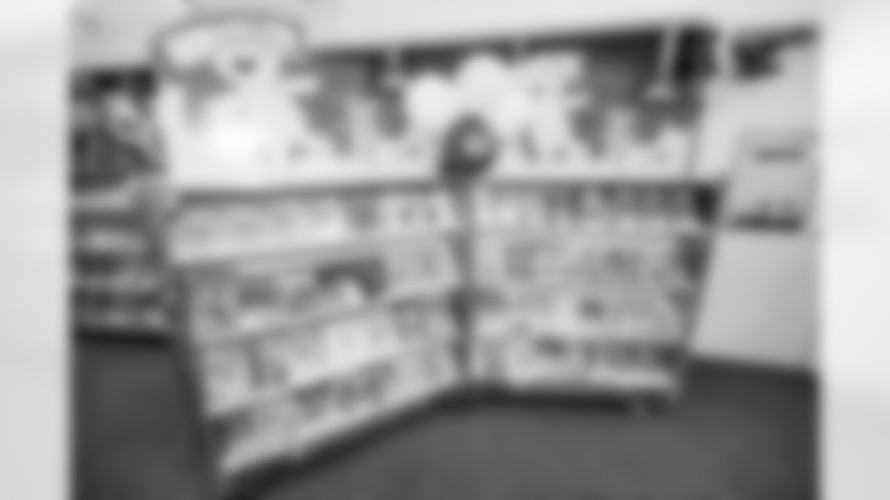 The Los Angeles Chargers host a Scholastic Book Fair on Monday, December 1, 2025 at Baldwin Hills Elementary in Los Angeles, CA.