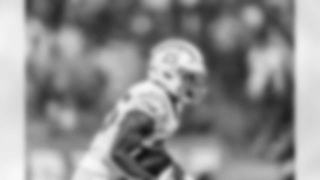 The Los Angeles Chargers play the New England Patriots on Sunday, December 3, 2023 at Gillette Stadium in Foxborough, MA.
[FINAL SCORE: LAC 6 - NE 0]