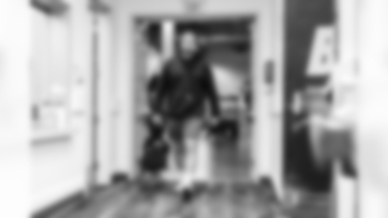 OL Trevor Penning (64)