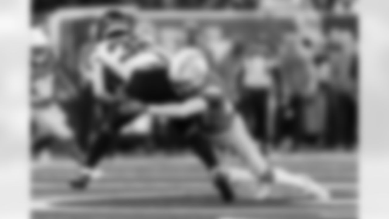 The Los Angeles Chargers play the New York Jets on Monday, November 6, 2023 at MetLife Stadium in East Rutherford, NJ.
[FINAL SCORE: LAC 27 - NYJ 6]