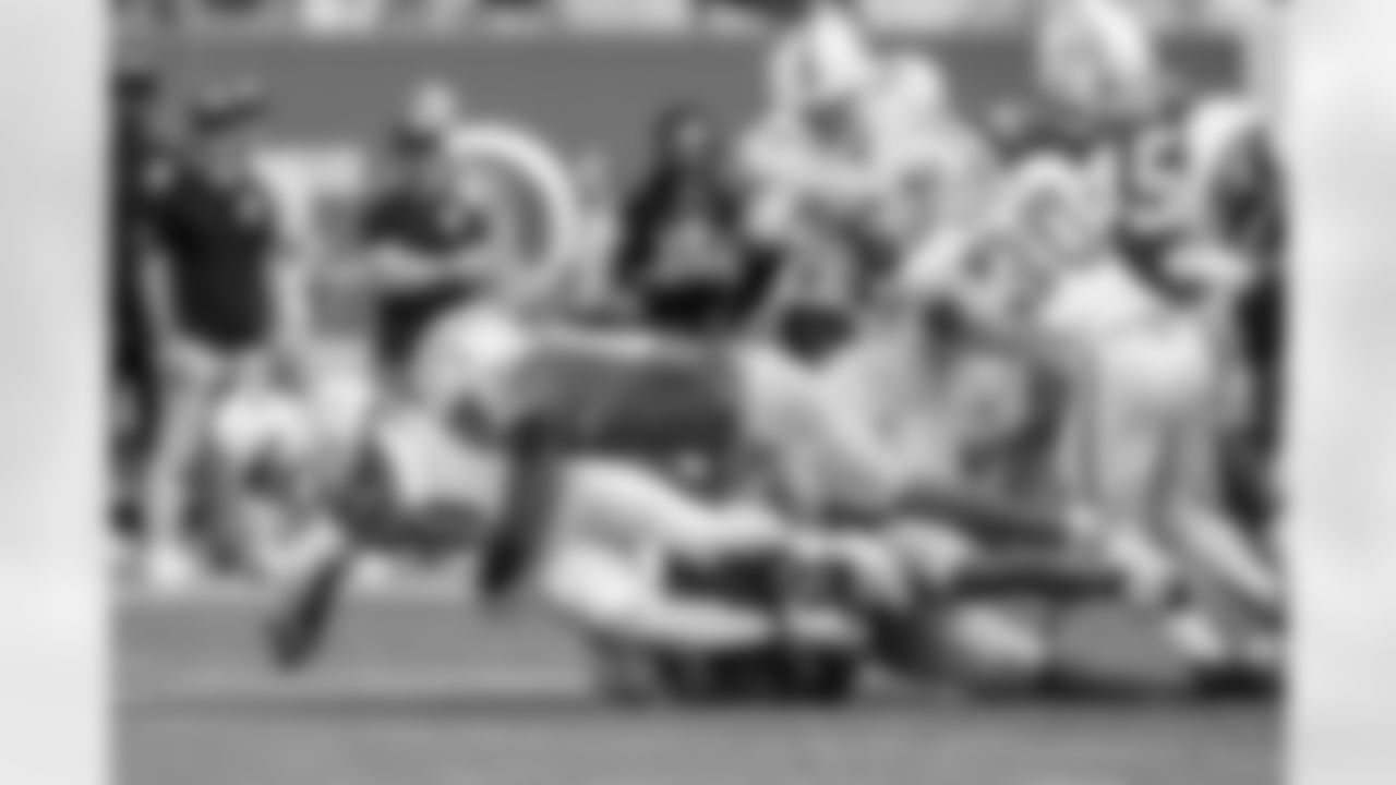 Check out the best shots from the Chargers Week 6 matchup against the Dolphins!