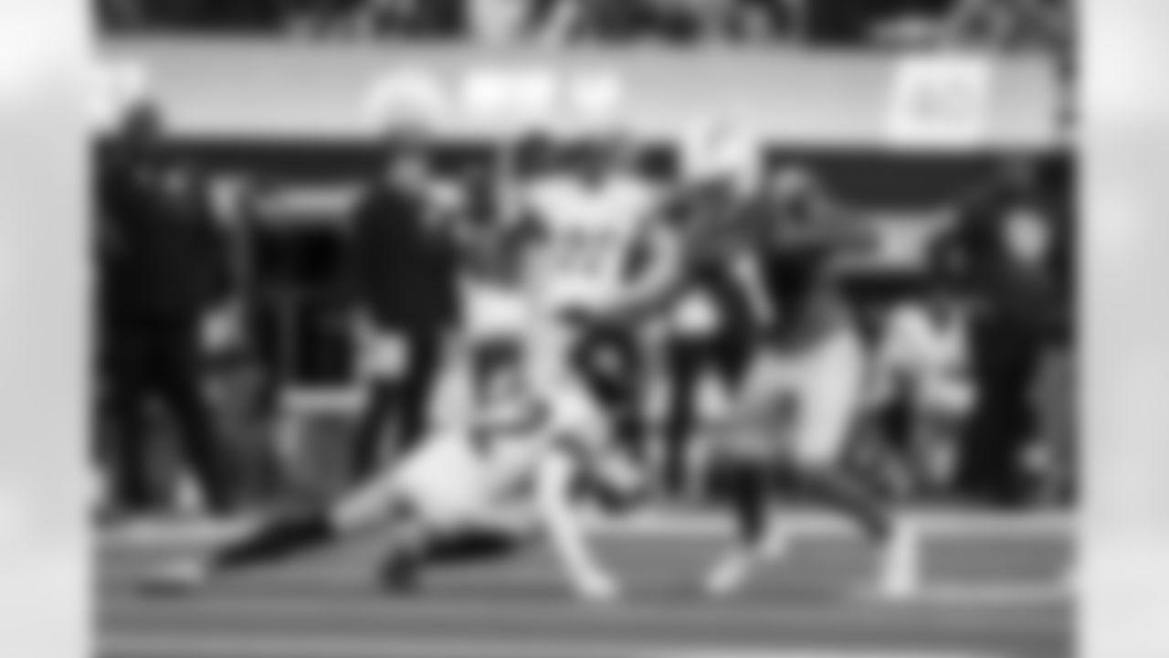 WR Quentin Johnston (1)