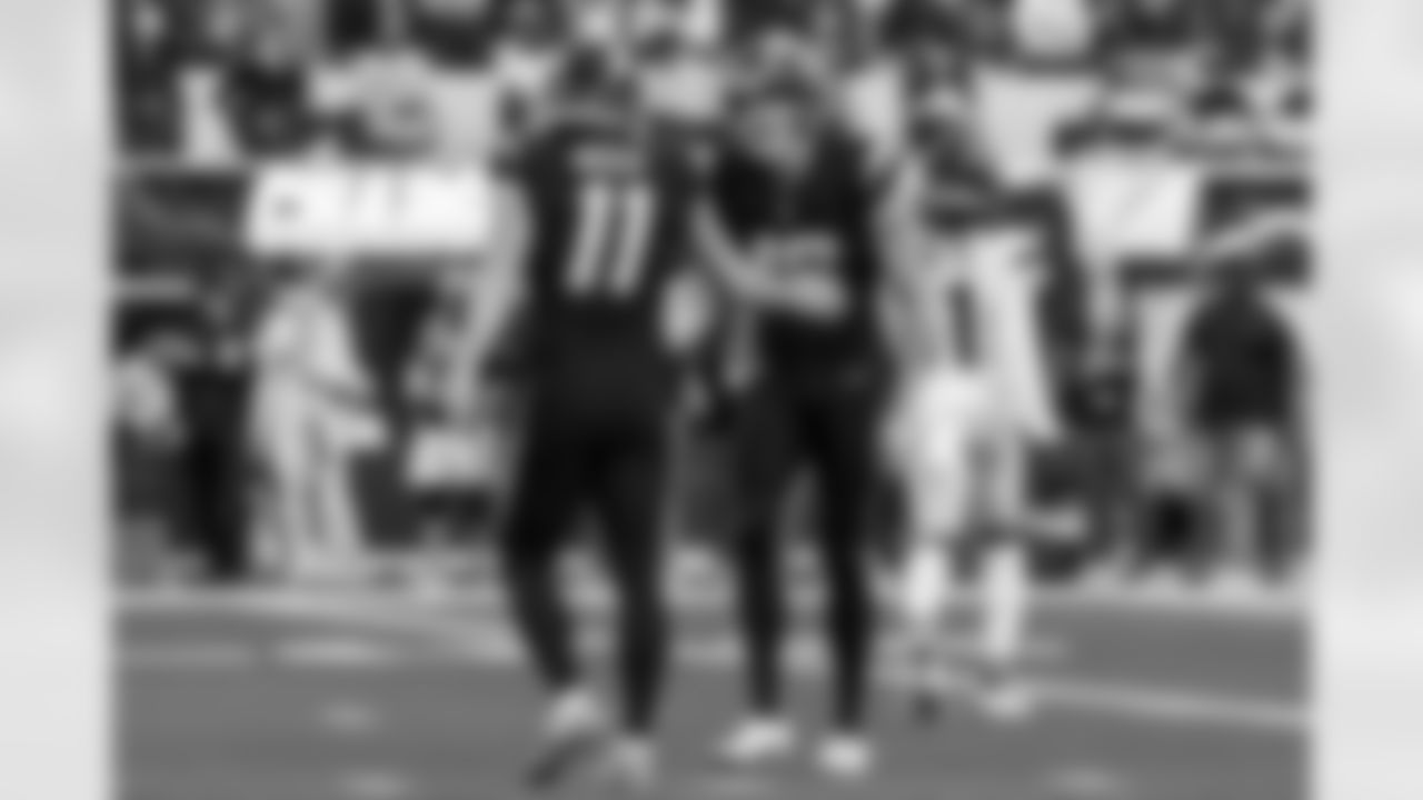 Take a look back at the best photos of Cameron Dicker's 2025 campaign.