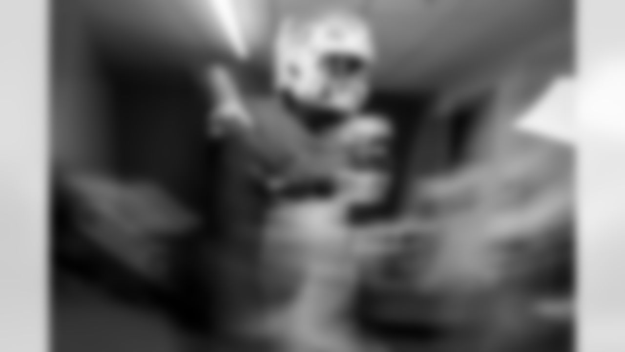 Check out the best shots from the Chargers Week 10 matchup against the Steelers!