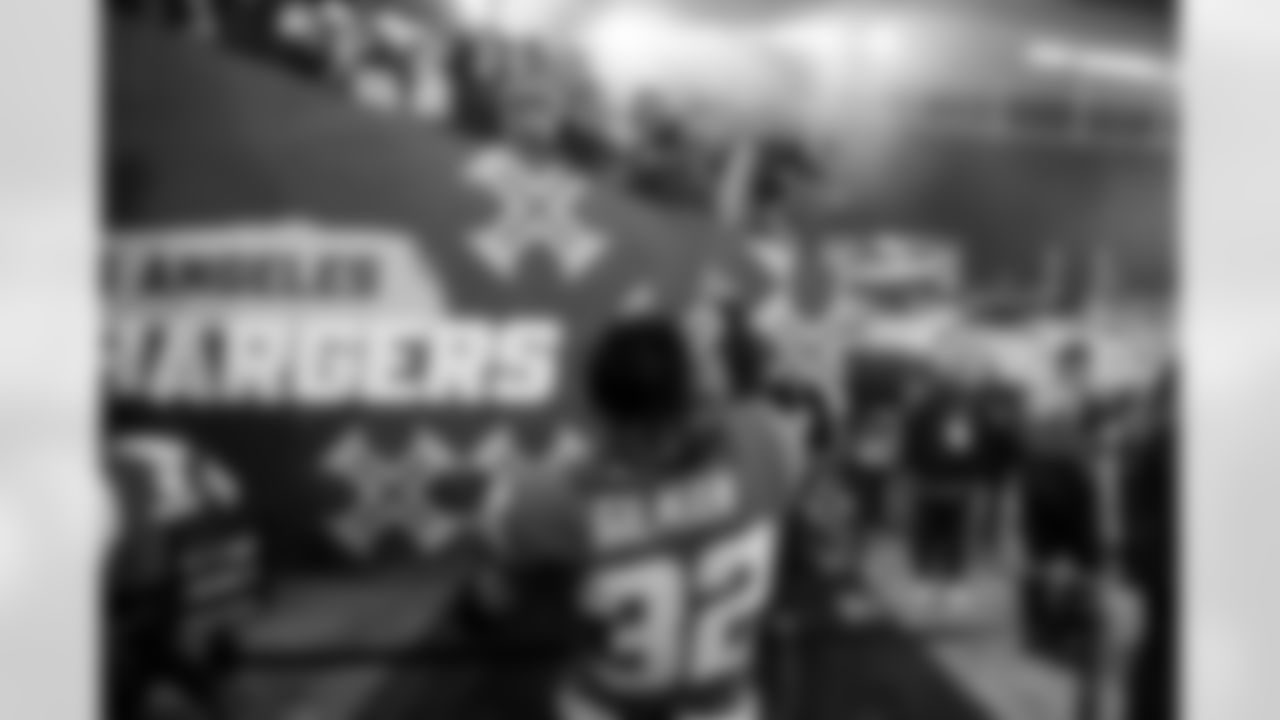 The Los Angeles Chargers play the Kansas City Chiefs on Friday, September 5, 2025 at Arena Corinthians in Sao Paulo, Brazil.
[FINAL SCORE: LAC 27 - KC 24]