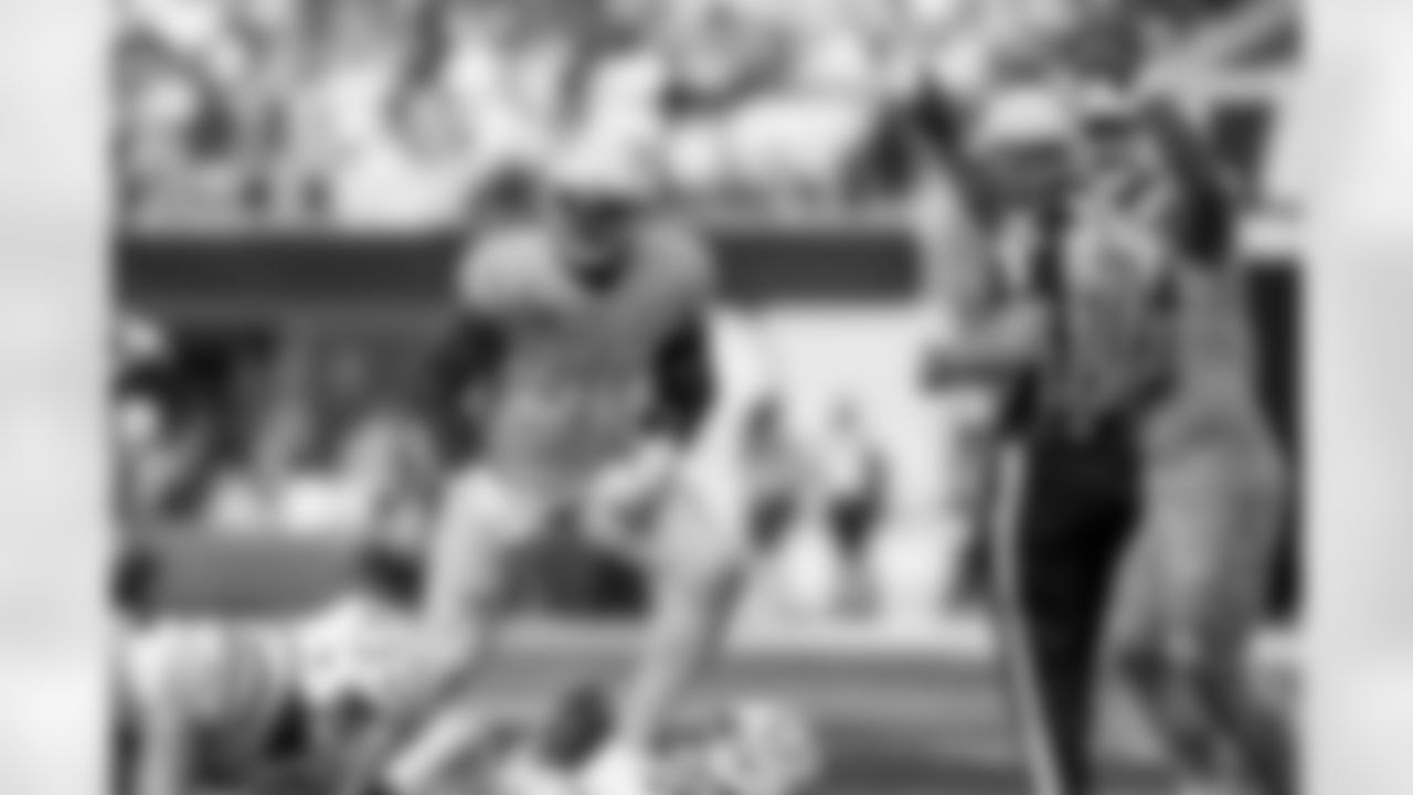 Take a look at the best photos of Chargers 2026 free agent Khalil Mack