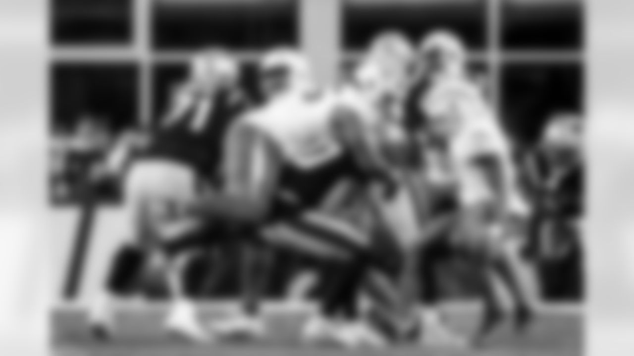 OLB Tuli Tuipulotu (45)