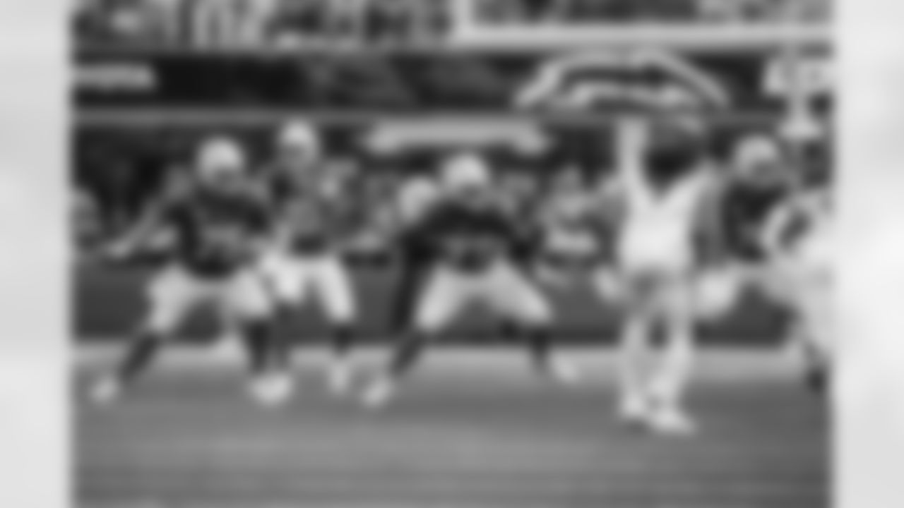 Take a look at the best photos of Chargers 2026 free agent Zion Johnson