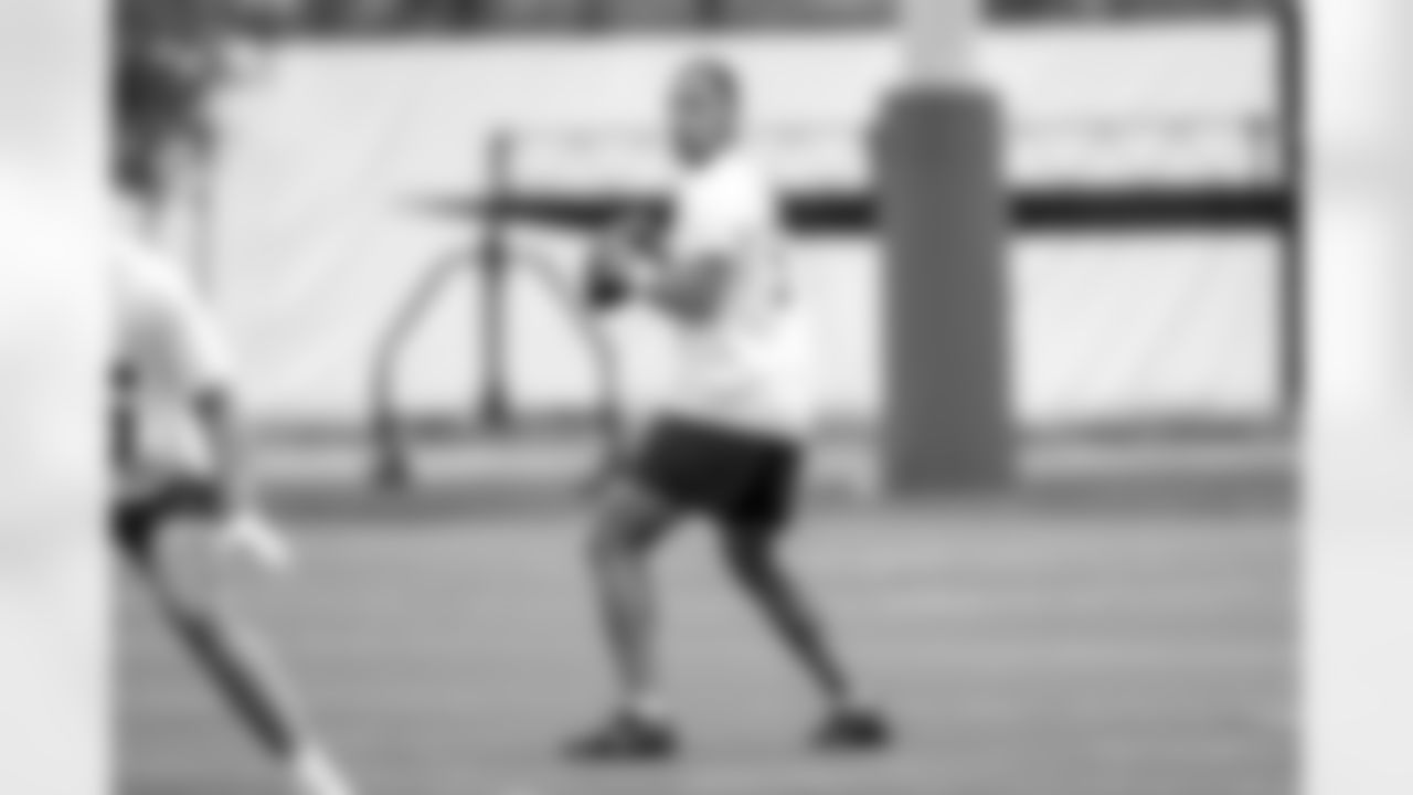 Los Angeles Chargers players participate in Phase 2 of the offseason program on Monday, May 5, 2025 at The Bolt in El Segundo, CA.