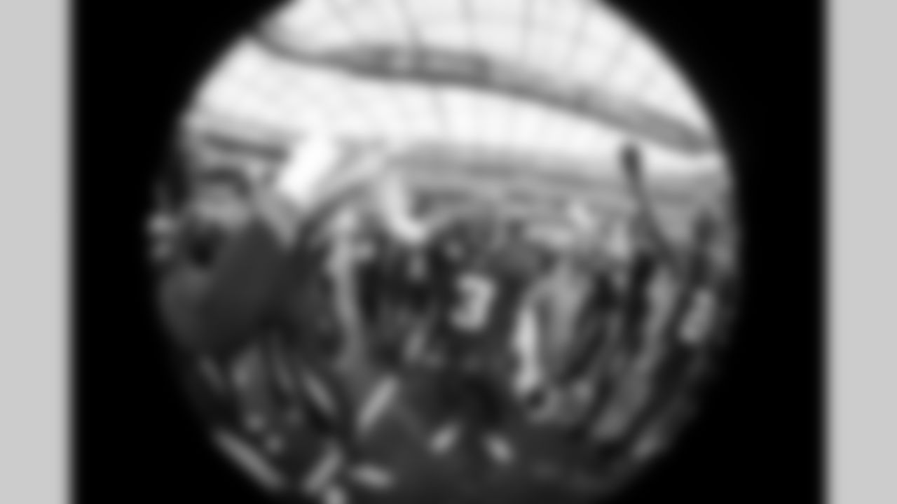 S Derwin James Jr. (3)