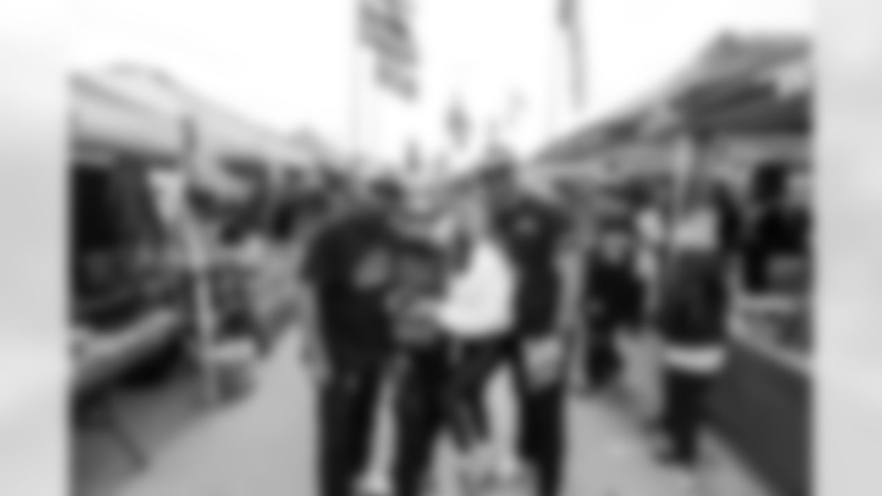 Fans joined the Bolt Fam at Pepsi Tailgate Central to get gameday ready for the Chargers' Week 13 clash with the Las Vegas Raiders.