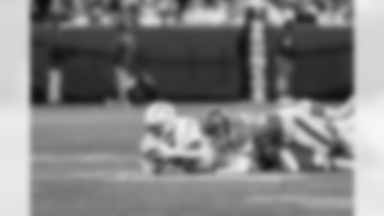 RB Hassan Haskins (28)