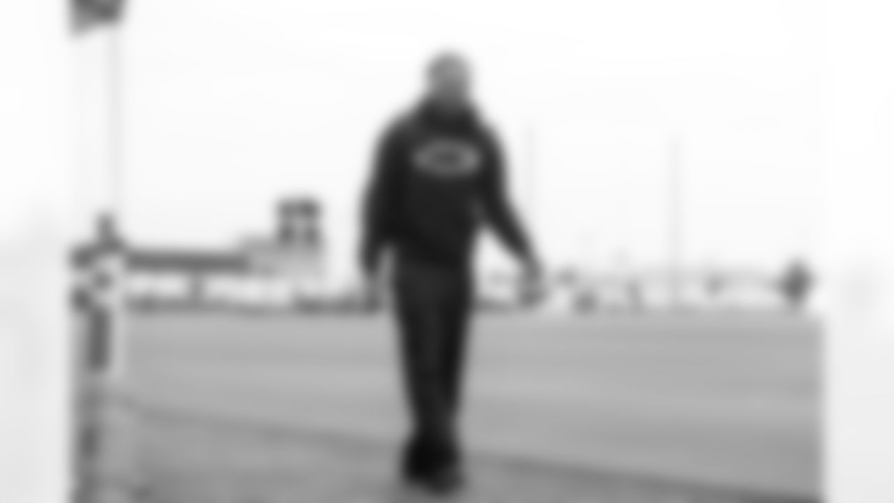 S Derwin James Jr. (3)