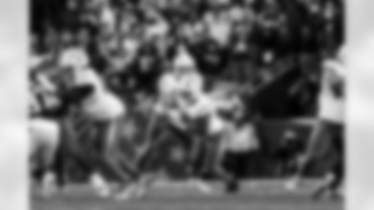 RB Kimani Vidal (30)