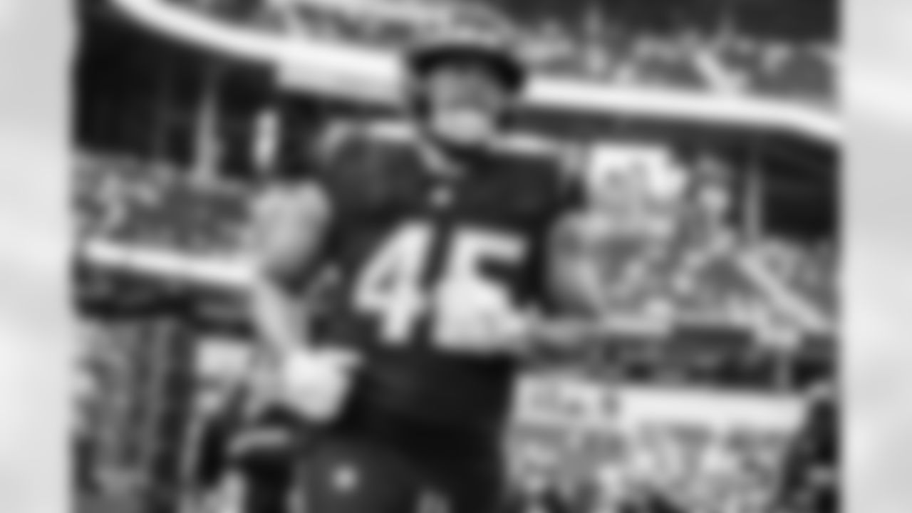 OLB Tuli Tuipulotu (45)