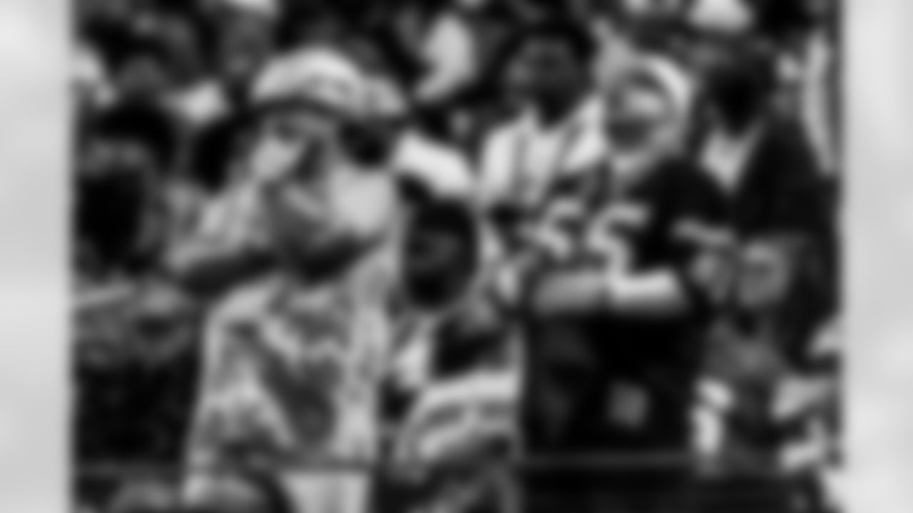 Take a look back at the Chargers Week 16 matchup with the Cowboys in monochrome.