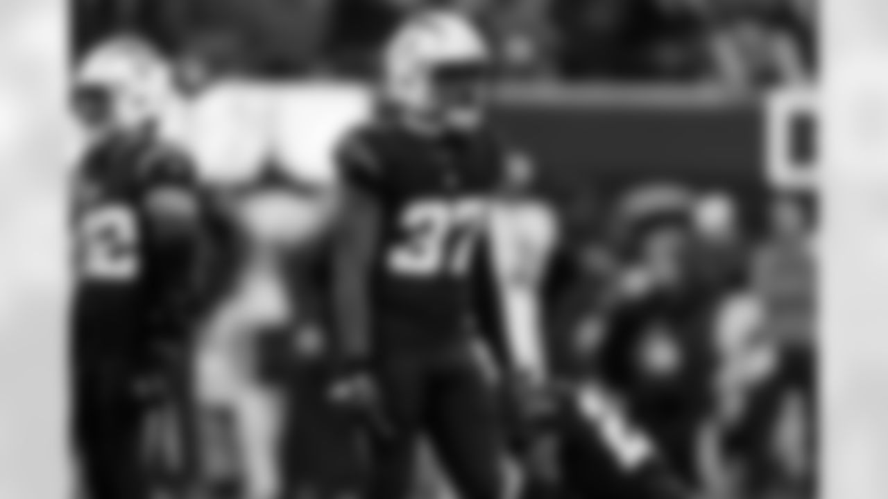 The Los Angeles Chargers play the Baltimore Ravens on Sunday, November 26, 2023 at SoFi Stadium in Inglewood, CA.
[FINAL SCORE: BAL 20 - LAC 10]