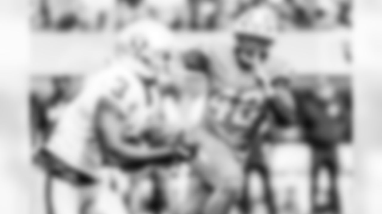 The Los Angeles Chargers play the Las Vegas Raiders on Sunday, September 8, 2024 at SoFi Stadium in Inglewood, CA.
[FINAL SCORE: LAC 22 - LV 10]