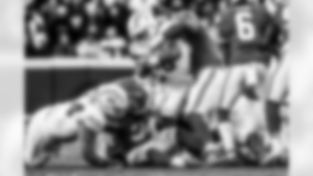 Take a look back at the Chargers Week 15 matchup with the Chiefs in monochrome.