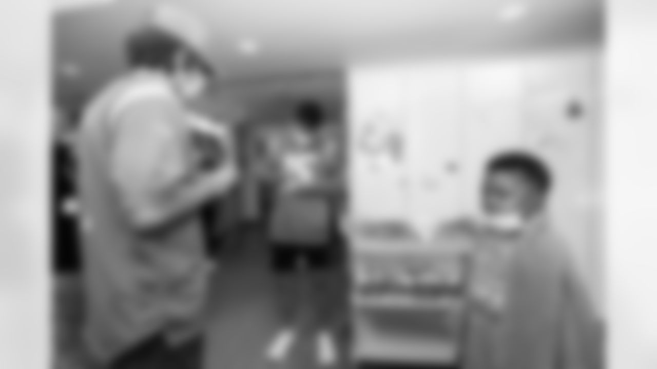 The Los Angeles Chargers visit with patients and staff on Wednesday, May 7, 2025 at UCLA Health Childrenís Hospital in Westwood, CA.
