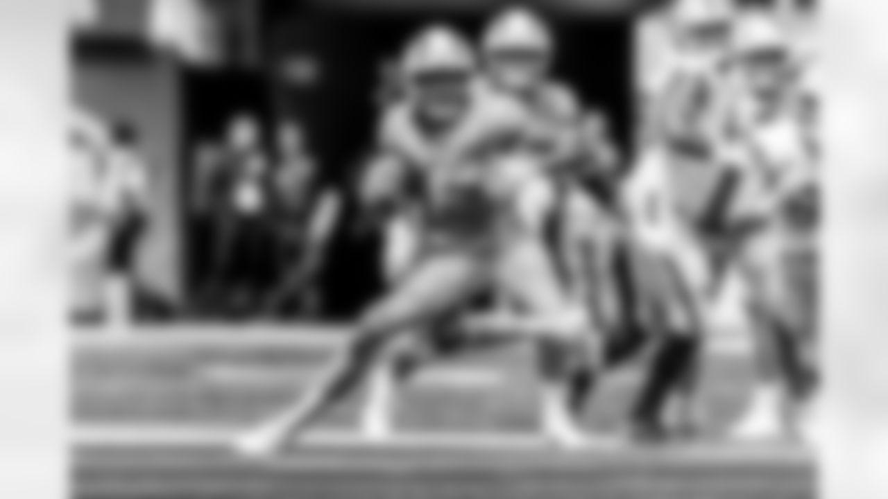 The Los Angeles Chargers play the Las Vegas Raiders on Sunday, September 8, 2024 at SoFi Stadium in Inglewood, CA.
[FINAL SCORE: LAC 22 - LV 10]