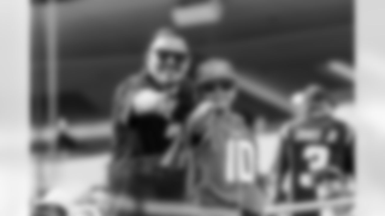 The Los Angeles Chargers play the Tennessee Titans on Sunday, November 10, 2024 at SoFi Stadium in Inglewood, CA.
[FINAL SCORE: LAC 27 - TEN 17]