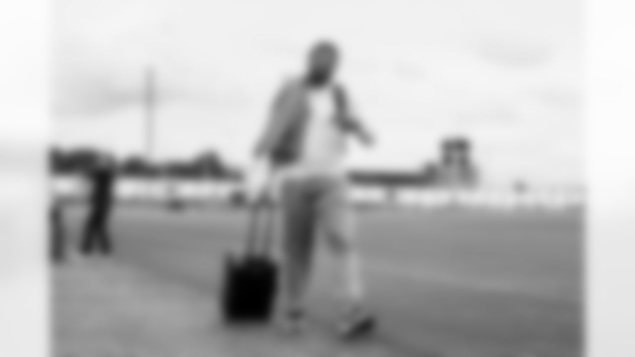 Los Angeles Chargers OLB Bud Dupree (48) travels to Denver on Saturday, Jan. 3, 2025 for the Week 18 regular season matchup against the Denver Broncos.