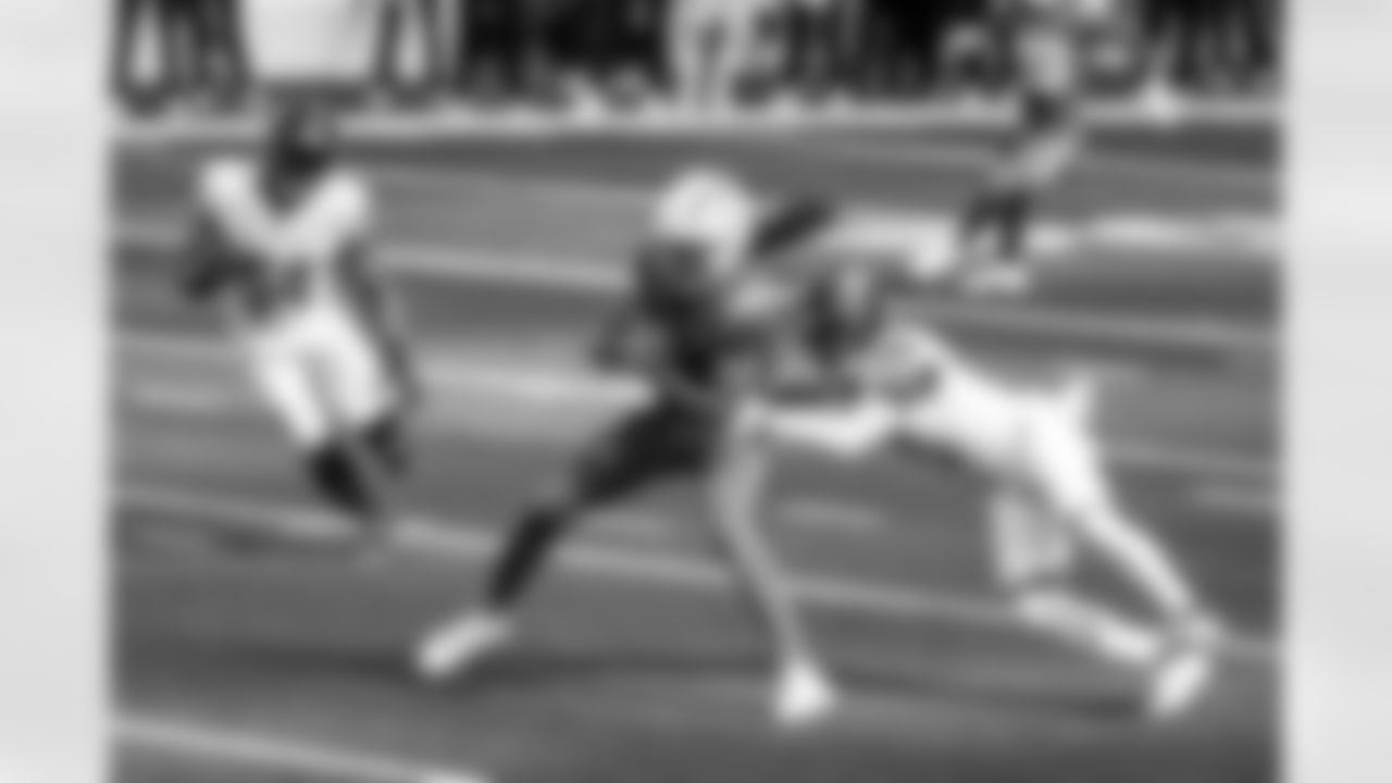 Check out the best shots from the Chargers Week 5 matchup against the Commanders!