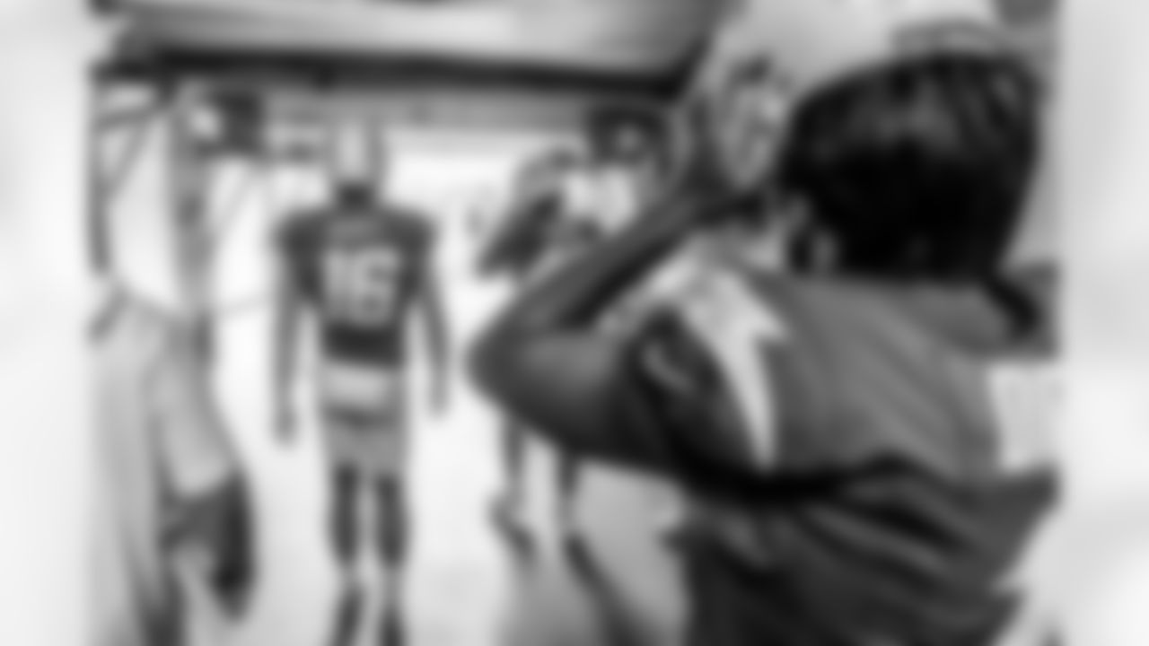 The Los Angeles Chargers play the Carolina Panthers on Sunday, September 15, 2024 at Bank of America Stadium in Charlotte, NC.
[FINAL SCORE: LAC 26 - CAR 3]