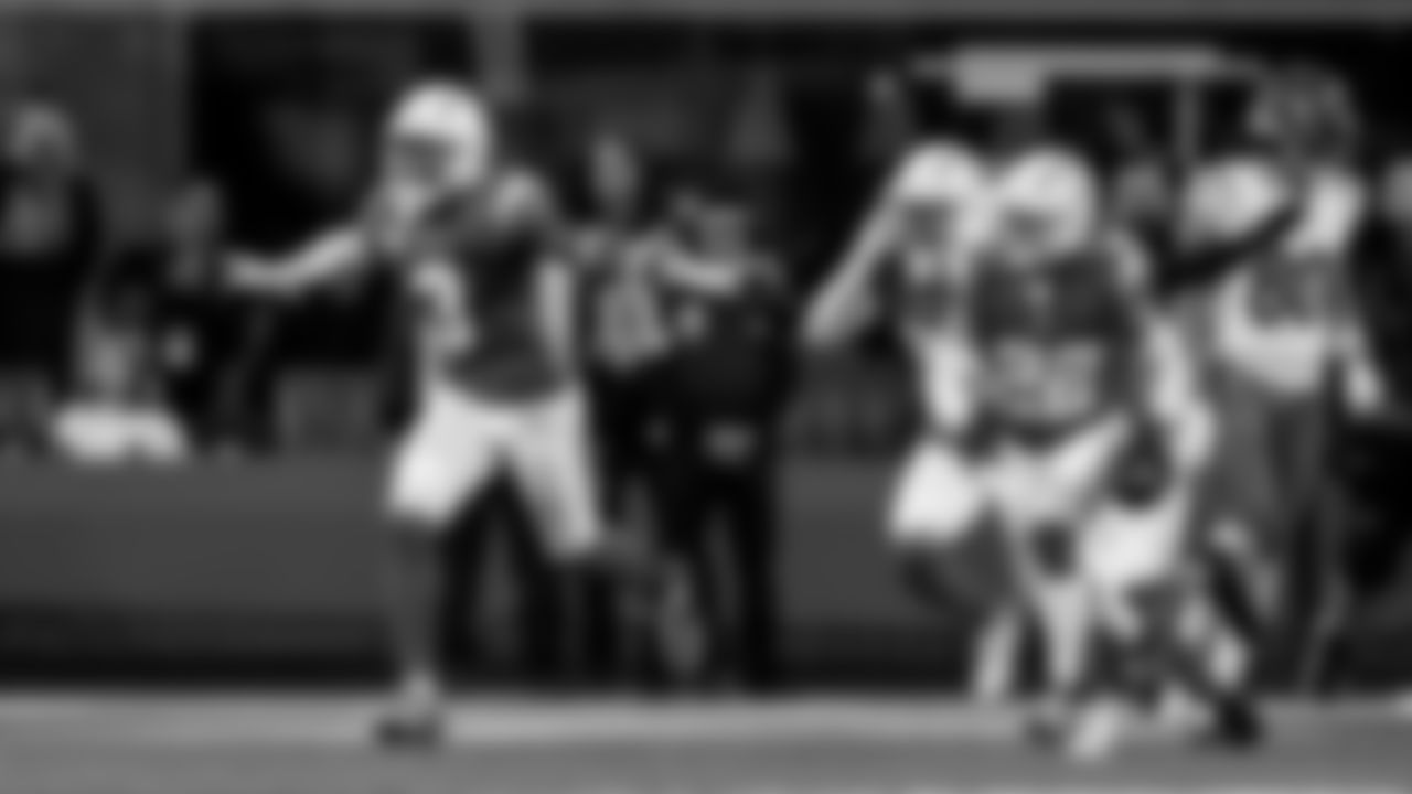 The Los Angeles Chargers play the Cincinnati Bengals on Sunday, November 17, 2024 at SoFi Stadium in Inglewood, CA.
[FINAL SCORE: LAC 34 - CIN 27]