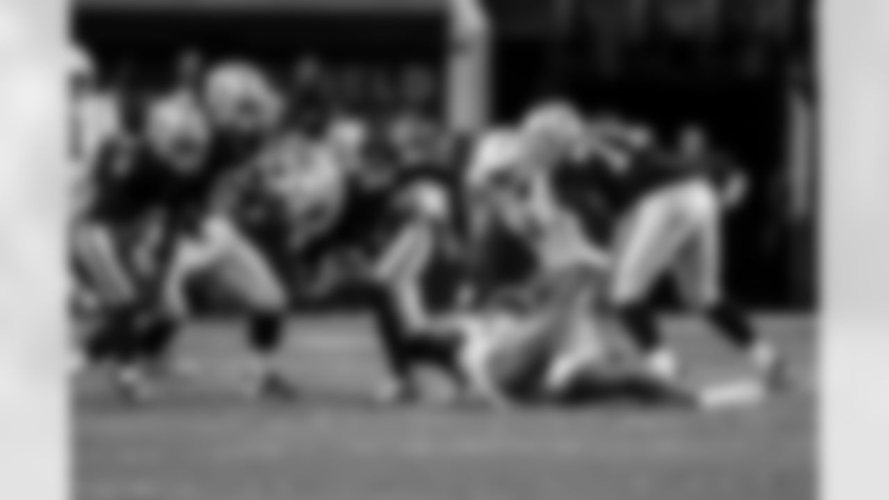 OLB Khalil Mack (52)