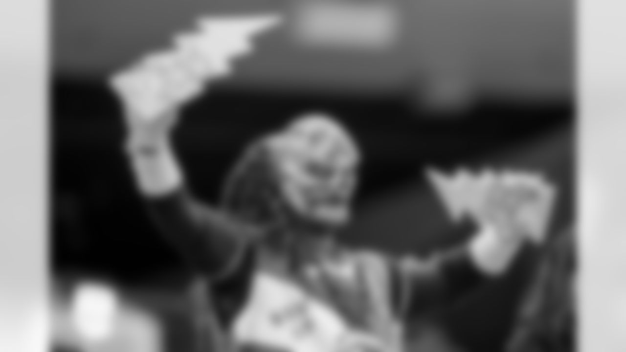 The Los Angeles Chargers play the Las Vegas Raiders on Sunday, October 1, 2023 at SoFi Stadium in Inglewood, CA.
[FINAL SCORE: LAC 24 - LV 17]