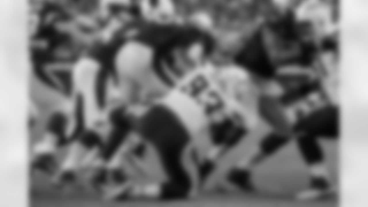 The San Diego Chargers play the Arizona Cardinals on Monday, September 8, 2014 at University of Phoenix Stadium in Glendale, Arizona. 
[FINAL SCORE: AZ 18 - SD 17]