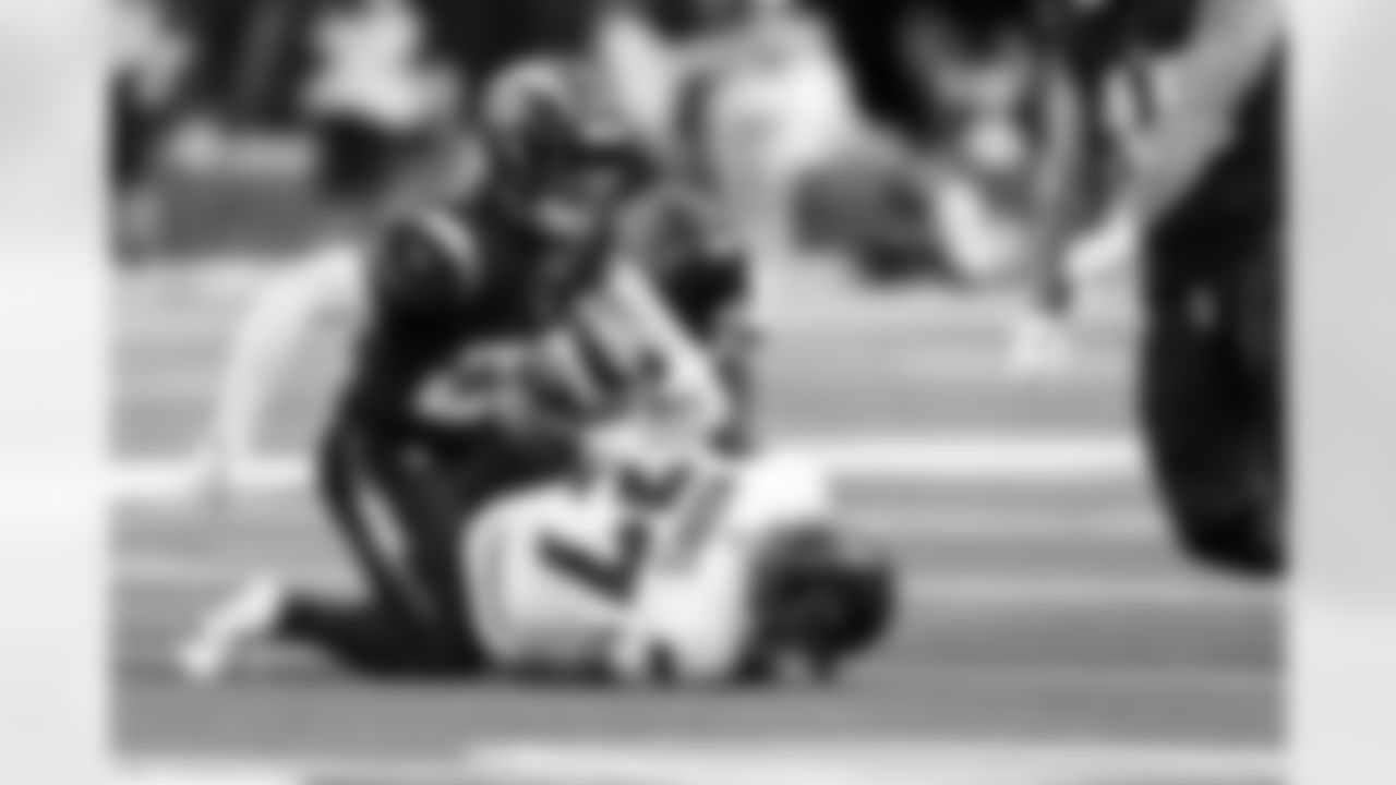 S Tony Jefferson (23)