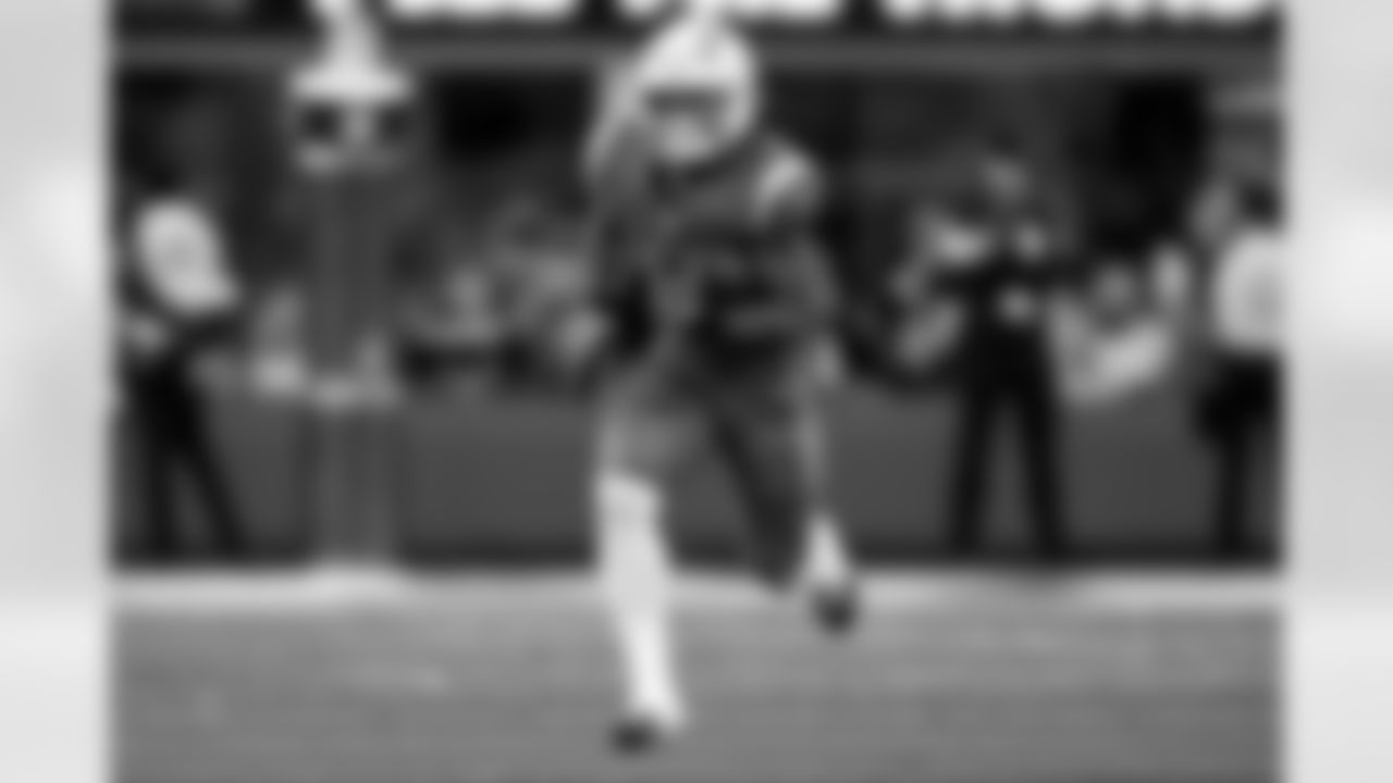 Take a look back at the best photos of the Chargers 2025 draft class in their inaugural NFL campaign.