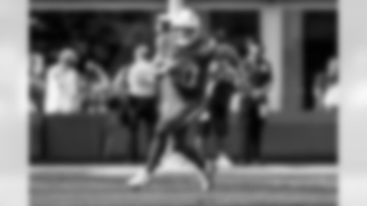 Check out the best shots from the Chargers Week 5 matchup against the Commanders!