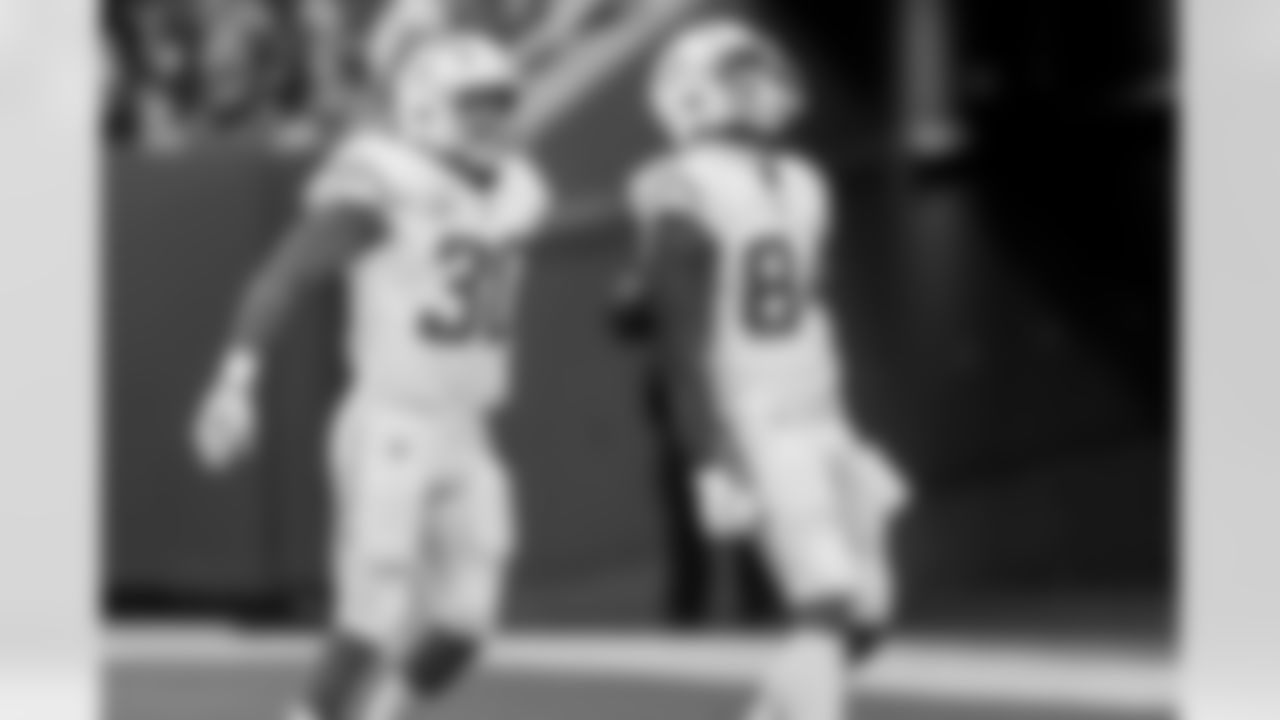 The Los Angeles Chargers play the Green Bay Packers on Sunday, November 19, 2023 at Lambeau Field in Green Bay, WI.
[FINAL SCORE: GB 23 - LAC 20]