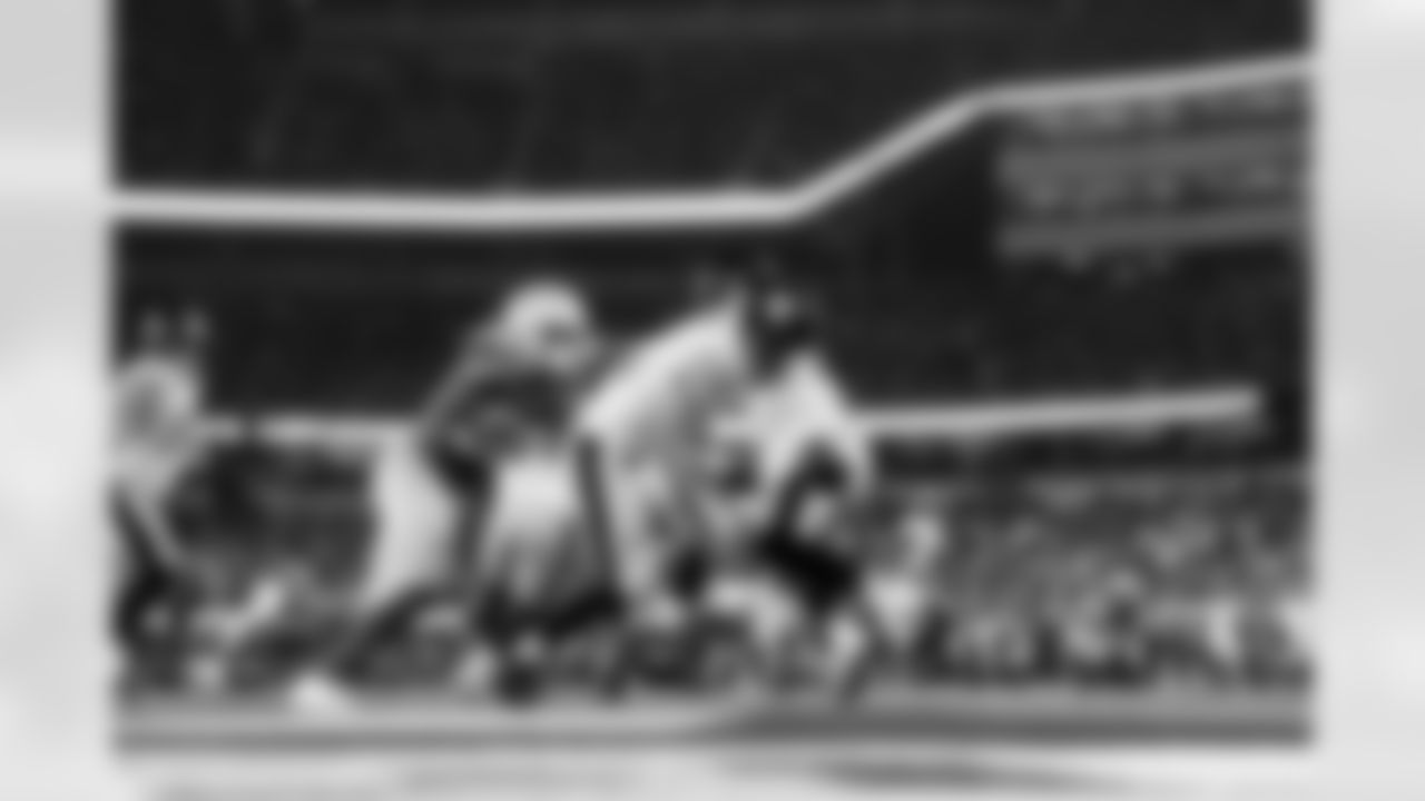 OLB Khalil Mack (52)