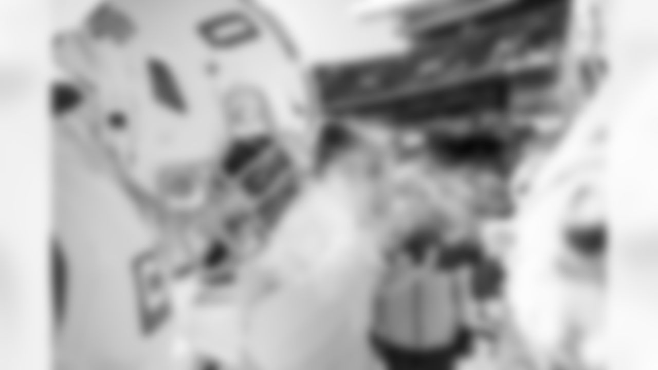 Check out the best shots from the Chargers Week 15 matchup against the Chiefs!