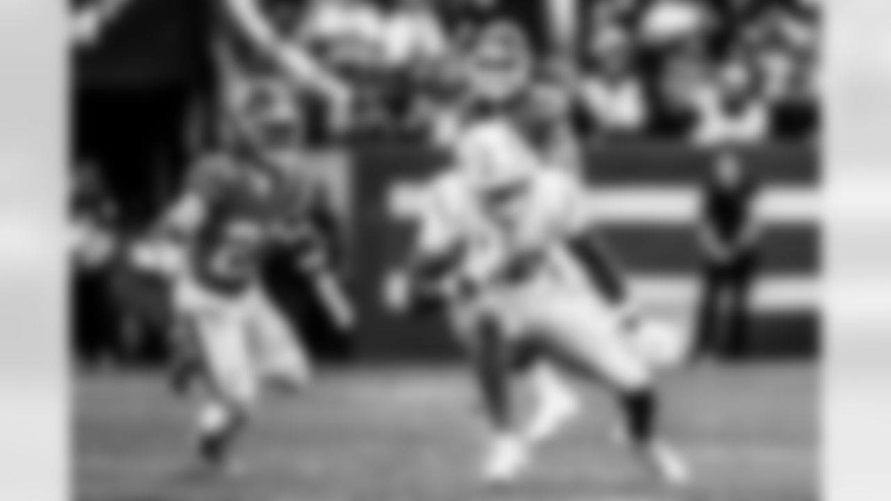 Take a look back at the Chargers Week 18 matchup with the Broncos in monochrome.