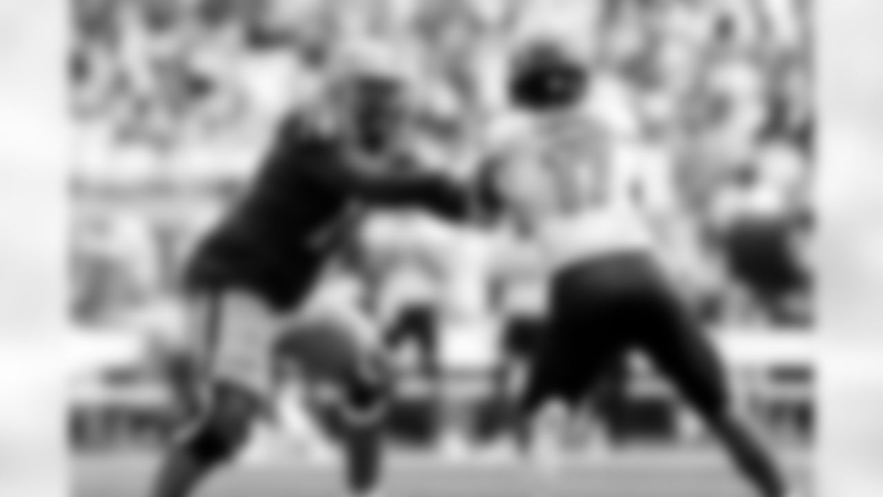 Pittsburgh's Branson Taylor #78 in action against Kent State during an NCAA football game on Saturday, Aug. 31, 2024, in Pittsburgh. (AP Photo/Gregory Payan)
