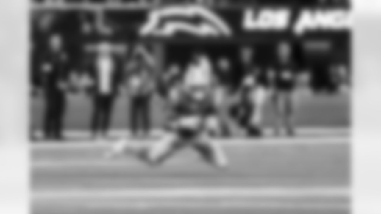 WR Ladd McConkey (15)