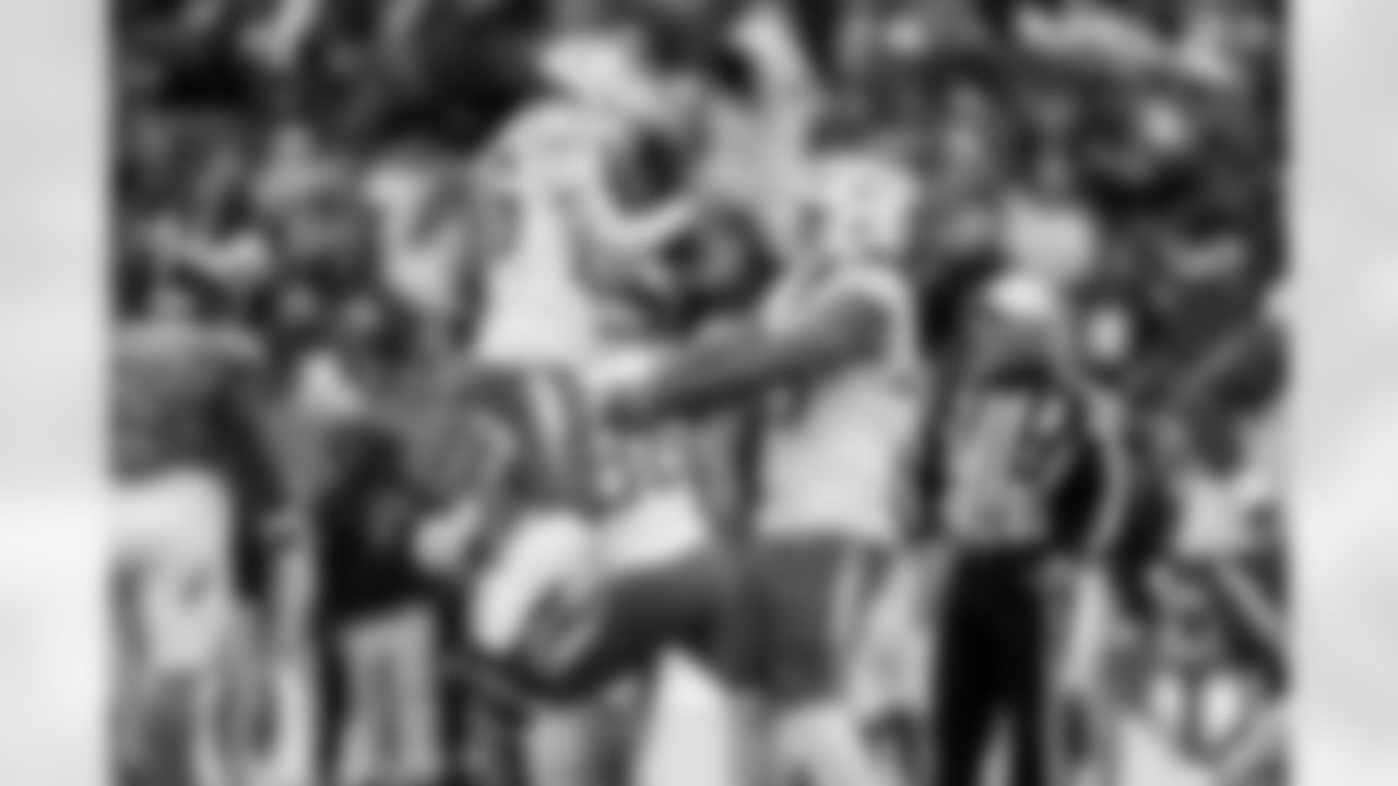 Take a look back at the best photos of Tuli Tuipulotu's 2025 campaign.