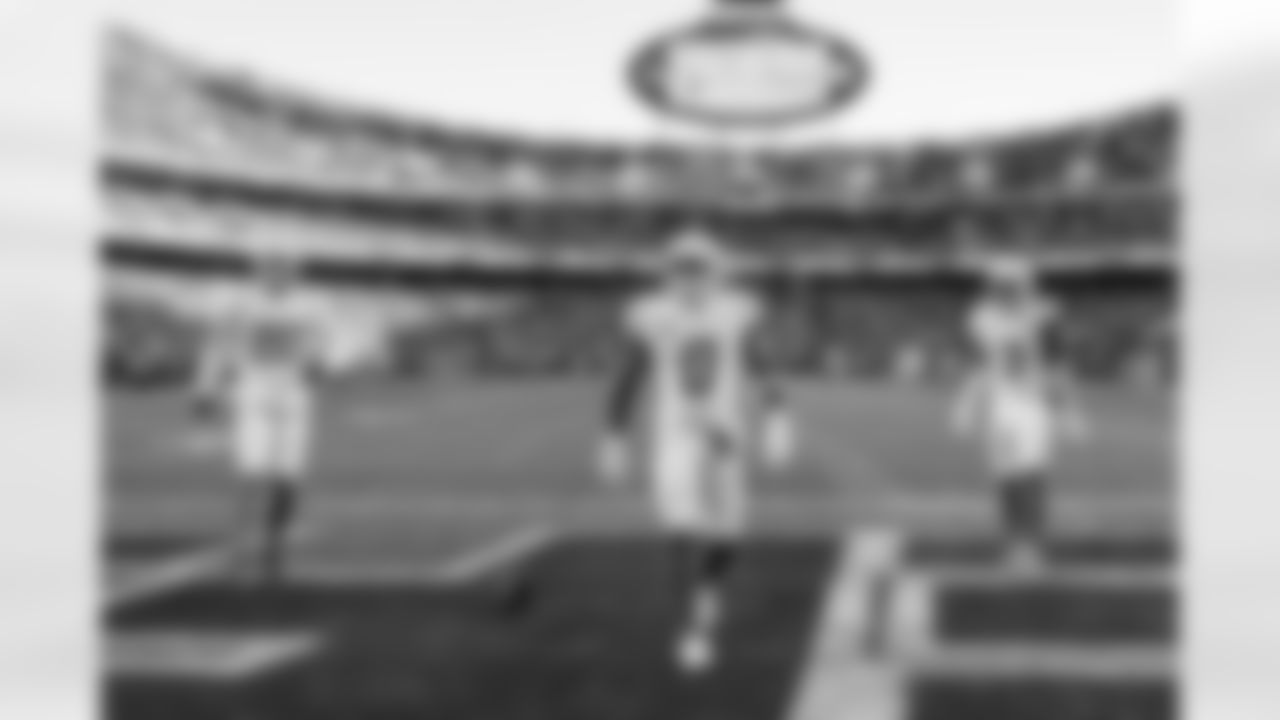 Check out the best shots from the Chargers Week 15 matchup against the Chiefs!