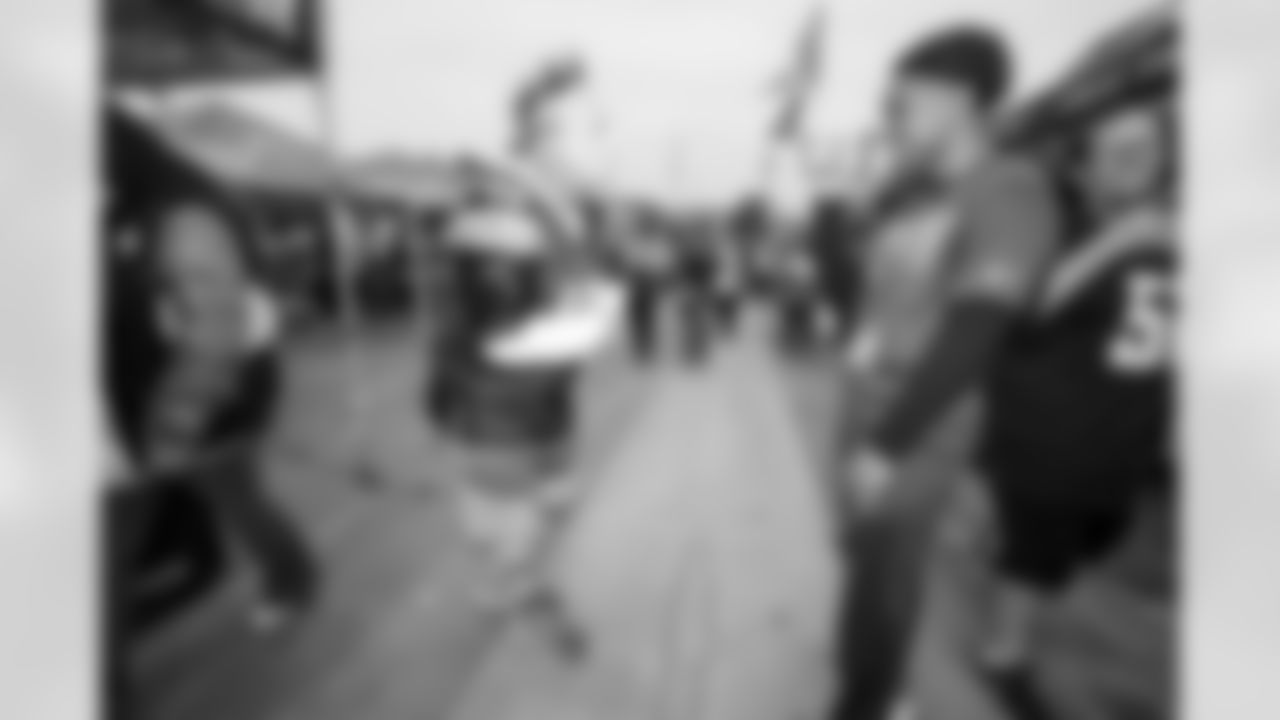 Fans joined the Bolt Fam at Pepsi Tailgate Central to get gameday ready for the Chargers' Week 13 clash with the Las Vegas Raiders.